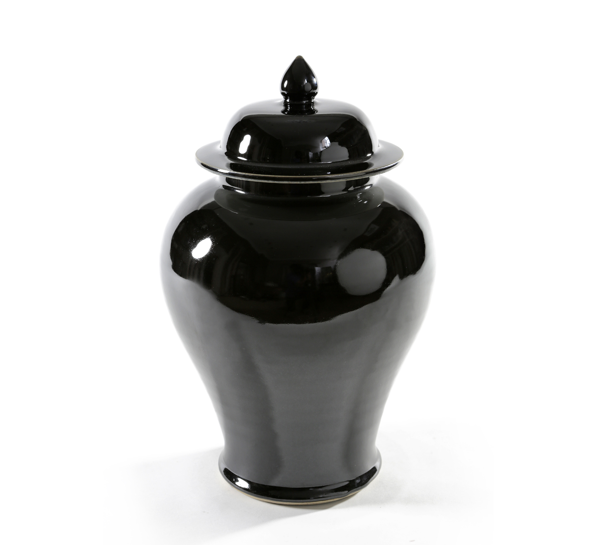 Ваза Smooth Asiatides, стоимость 21 660 руб. 